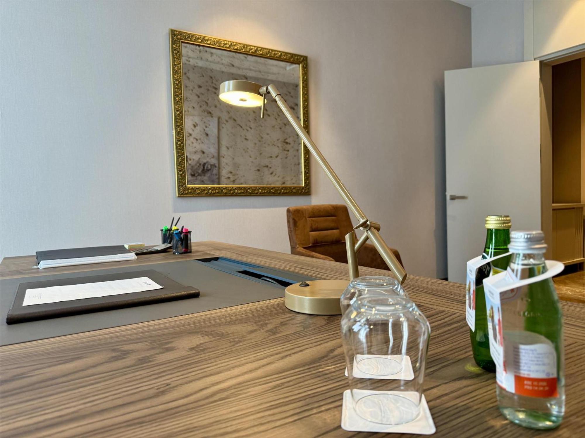 Radisson Blu Hotel & Conference Center, Niamey Ngoại thất bức ảnh